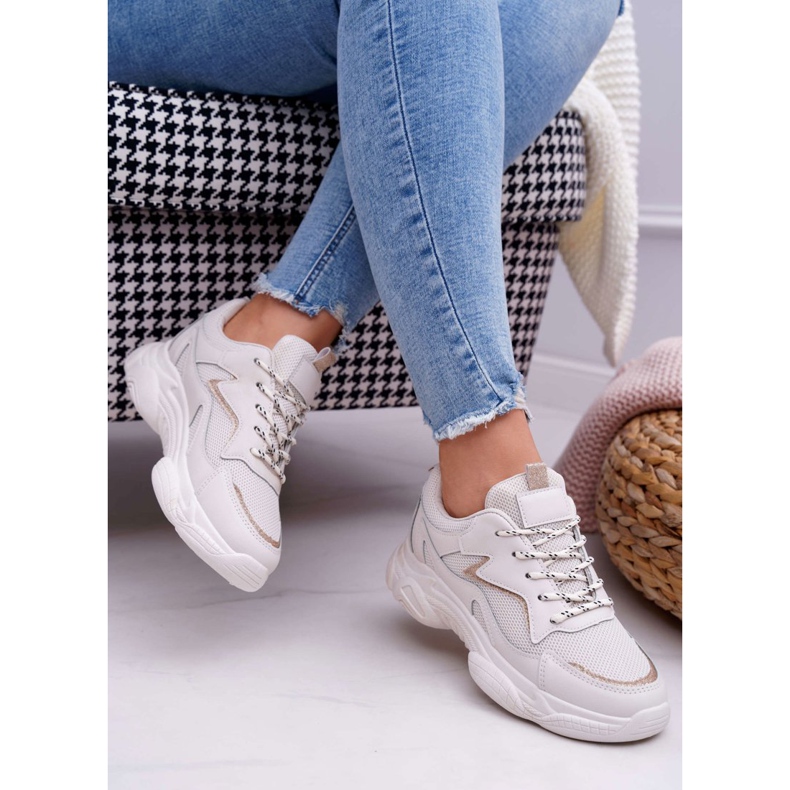 BUGO Női sportcipő Bézs csillogás Winchester 2