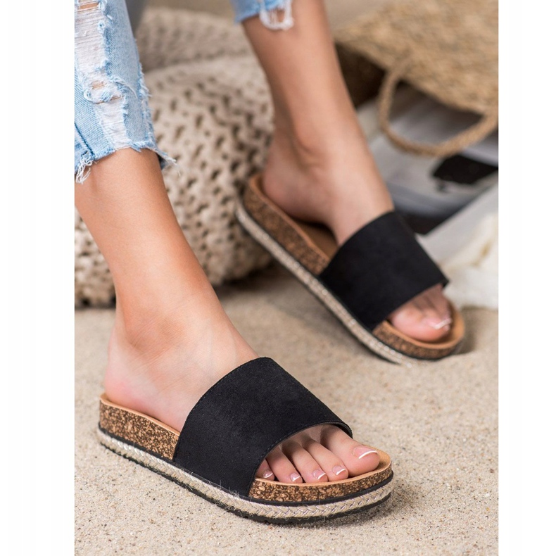 Fekete VINCEZA papucs 2