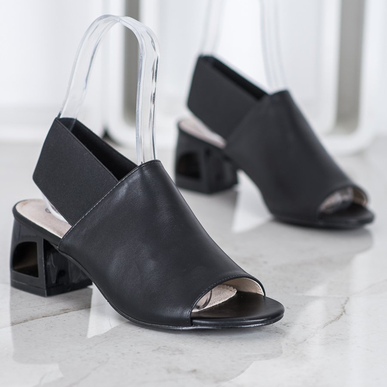 Goodin Csúsztatható cipő egy poszton fekete 1