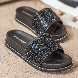 Papucs a VINCEZA platformon fekete 1