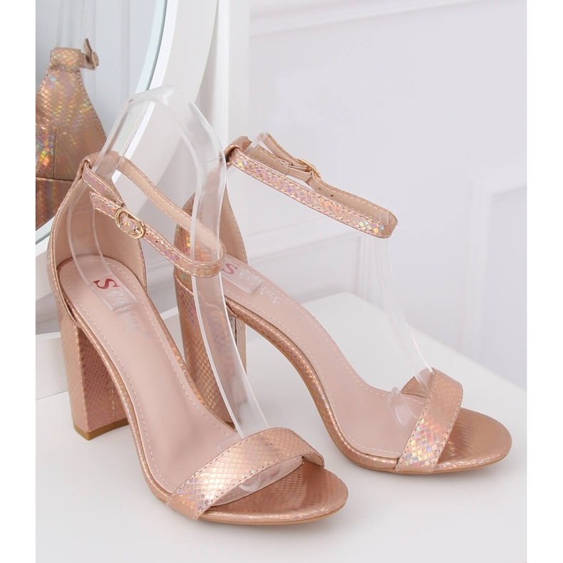 Holografikus magas sarkú szandál TU135P Champagne sokszínű sárga 1