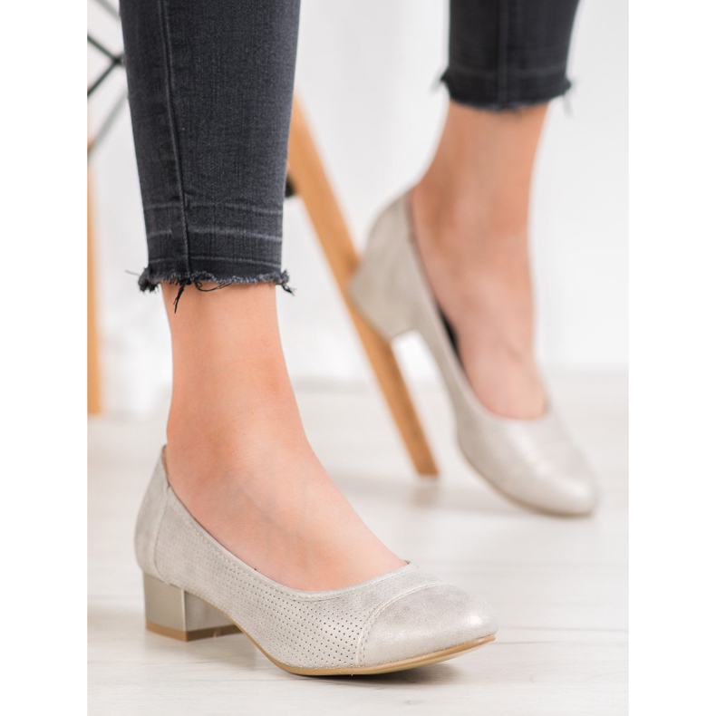 Goodin Áttört szivattyúk egy oszlopon aranysárga 1