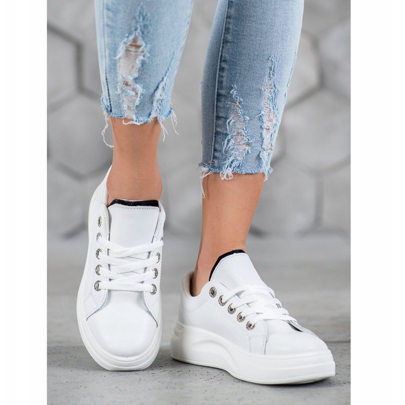 SHELOVET Divatos cipők a platformon fehér 2