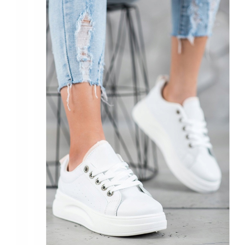 SHELOVET Divatos cipők a platformon fehér 1