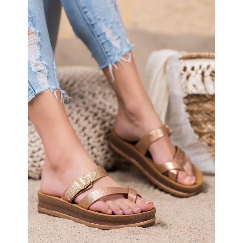 Comer Papucs A Divat Platformon sárga 1