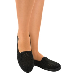 HJ1709 fekete csúszós áttört cipők 1