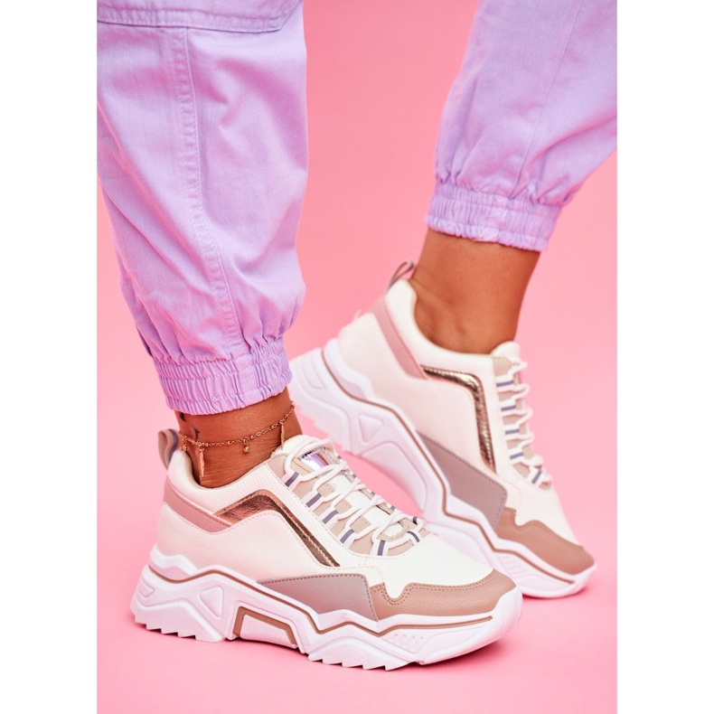 Női sportcipő fehér és bézs színű Rollen barna 1