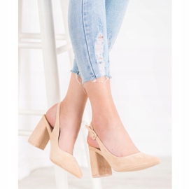 Comer Klasszikus szivattyúk nyitott sarokkal bézs 1