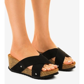 Fekete GU53 papucs az égen 1