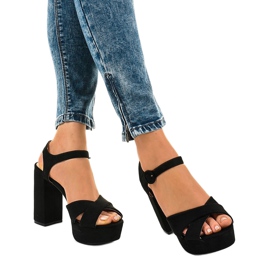 Fekete szandál a posta öko-velúr 63-202 1