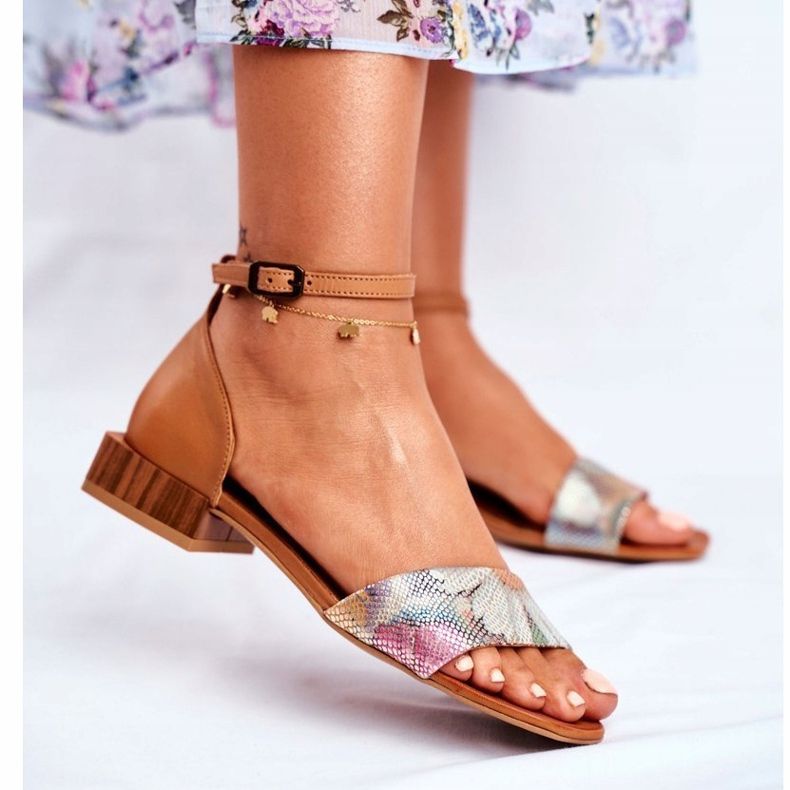 Női szandál Maciejka bőr vörös fej 04618-29 barna 1