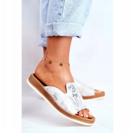 Elegáns női bőr kígyópapucs Nicole 2495 Pompey fehér 1