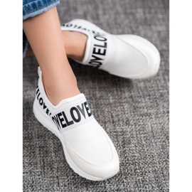 Weide Fehér Slipony Love 1