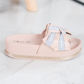 Queen Vivi Bézs színű divatpapucs 2