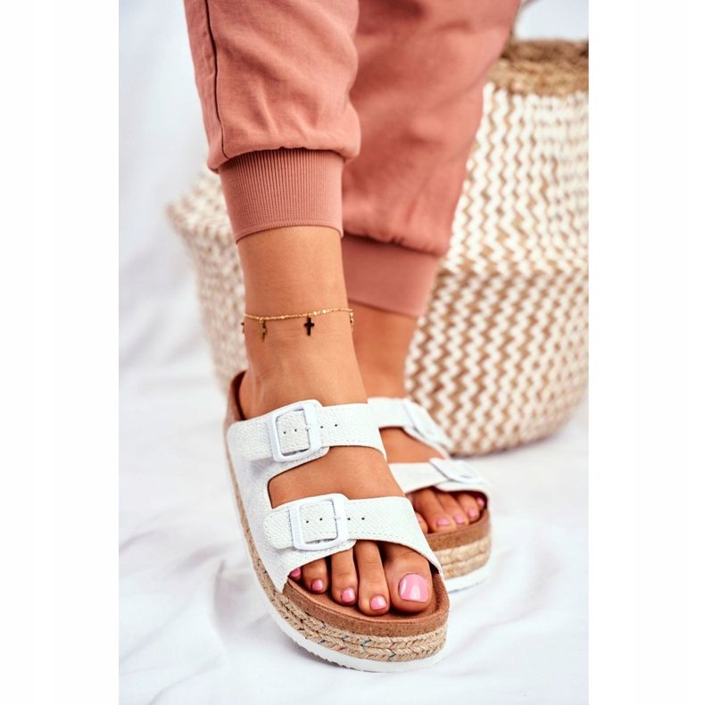 Női papucs Big Star White FF274665 fehér 2