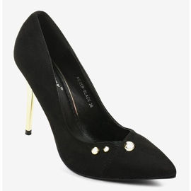 Fekete klasszikus magas sarkú cipő NE05P csapokkal 2