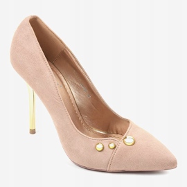 Klasszikus bézs magas sarkú cipő NE05P csapokkal 1 Klasszikus bézs magas sarkú cipő NE05P csapokkal 1