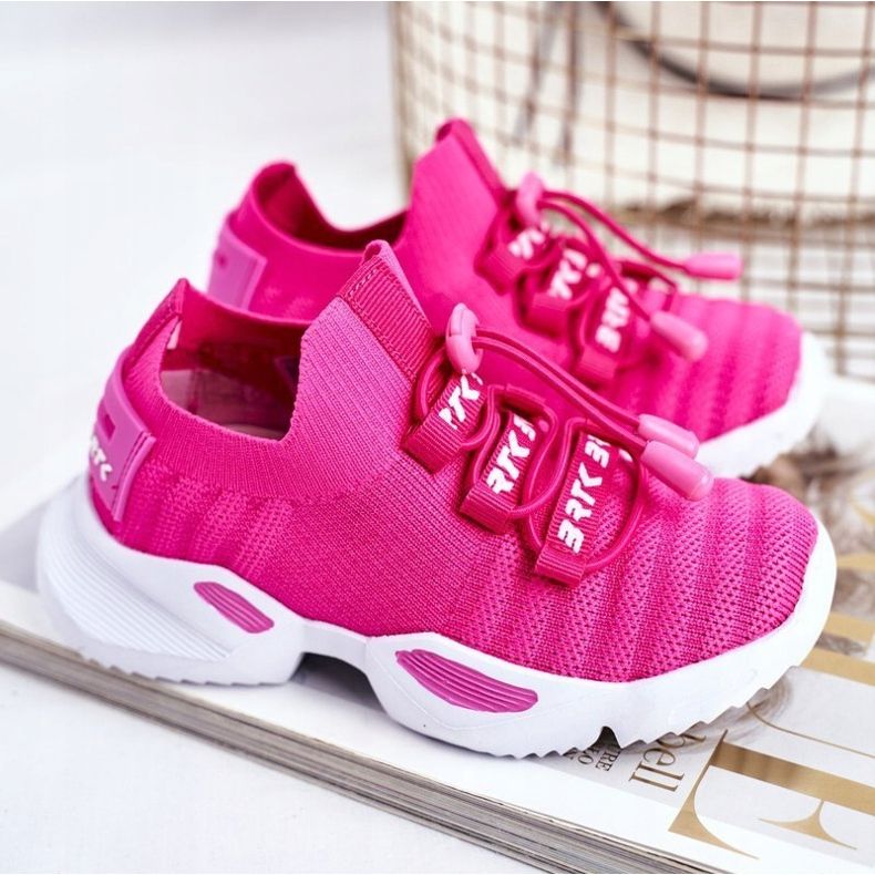 Bartek S.A. Gyermek sportcipő Bartek Fuchsia T-75203 / 65A rózsaszín 1 Bartek S.A. Gyermek sportcipő Bartek Fuchsia T-75203 / 65A rózsaszín 1