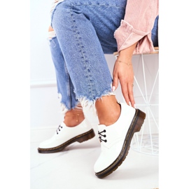 SEA Női Brogues lakkozott fehér Csináld jobban! 1