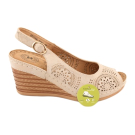 Evento Kényelmes ék szandál 20SD98-1862 barna sárga 5