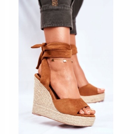 PS1 Női szandál az ékre kötött Camel Belleza barna 1