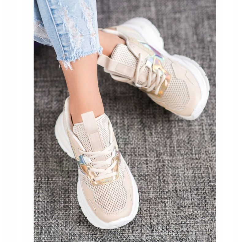 Mannika Divatos hálós cipők barna 2