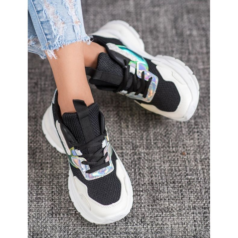 Mannika Divatos hálós cipők fekete 2