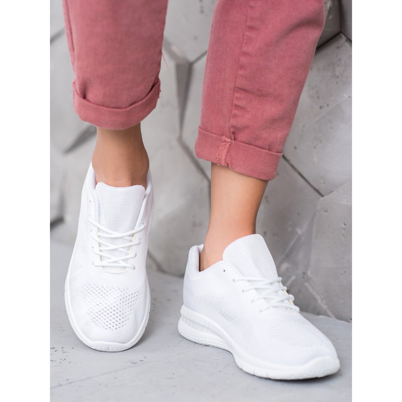 Renda Áttört sportcipő fehér 1