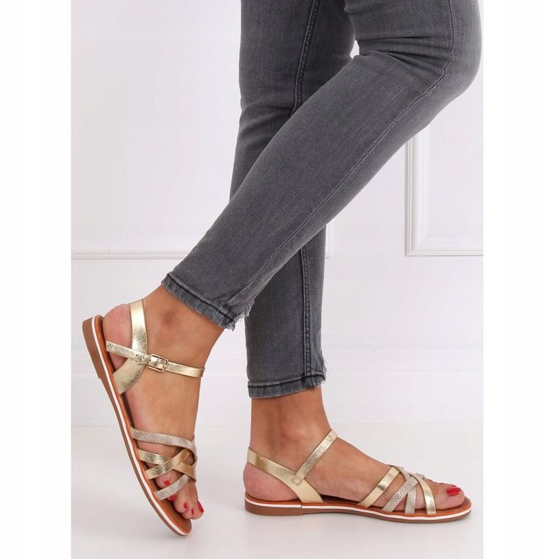 Arany női szandál 99-62 Arany aranysárga 1