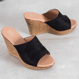 Small Swan Világos velúr papucs fekete 2