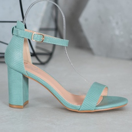 Small Swan Stílusos magas sarkú szandál zöld 2