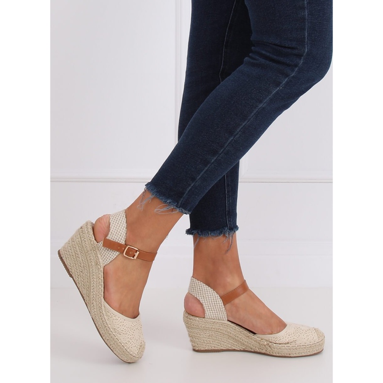 Espadrilles bézs ék S-819 Bézs 2 Espadrilles bézs ék S-819 Bézs 2