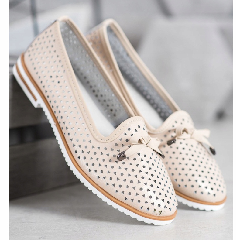 SHELOVET Bőr cipő áttört mintával barna 1