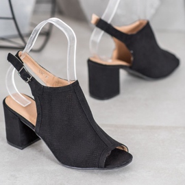 SHELOVET Klasszikus zárt szandál fekete 1