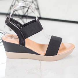 Clowse Könnyű csúszós szandál fekete 2