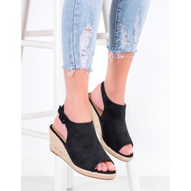 SHELOVET Zárt fekete szandál 2