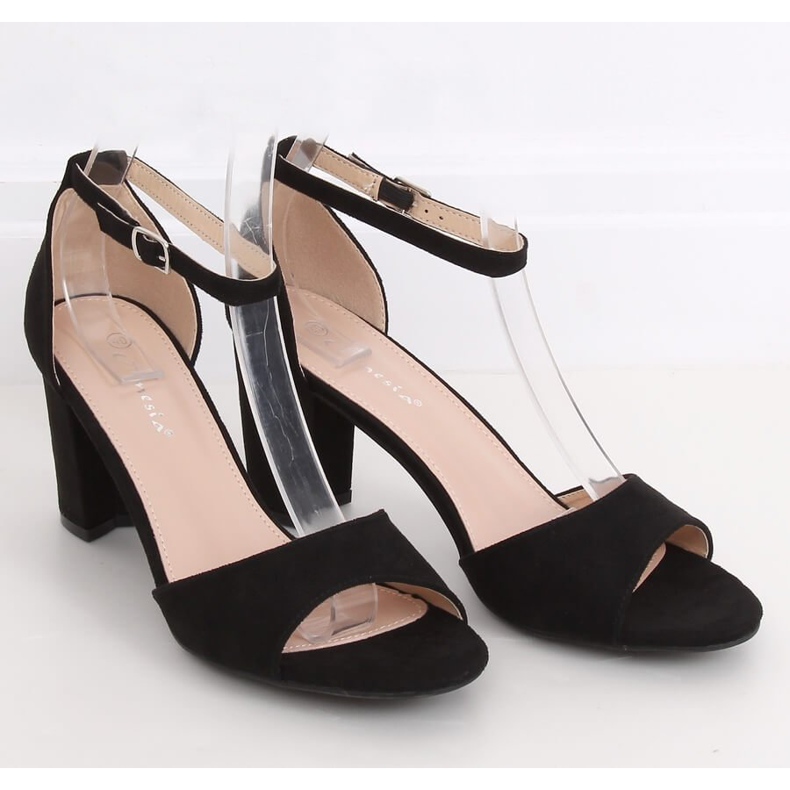 Fekete magas sarkú szandál 88-395 Fekete 1