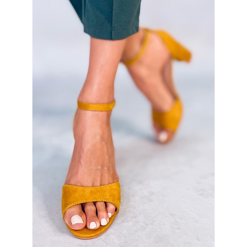 Szandál magas sarkú méz 88-395 Sárga 1