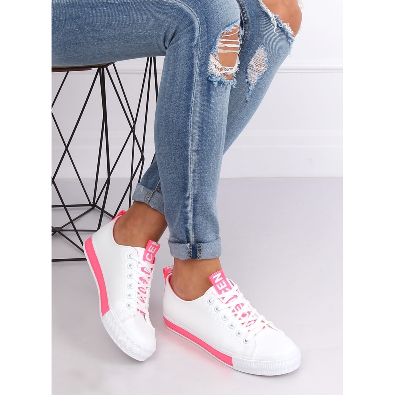 Fehér CC-17 Fushia női cipők rózsaszín 2