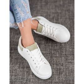 SHELOVET Alkalmi sportcipő fehér 2