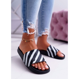 Aynna női fekete papucs 1 Aynna női fekete papucs 1