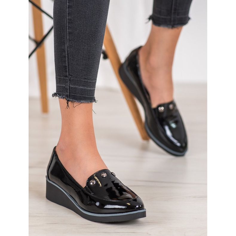 Vinceza Lakkozott szivattyúk ék fekete 1