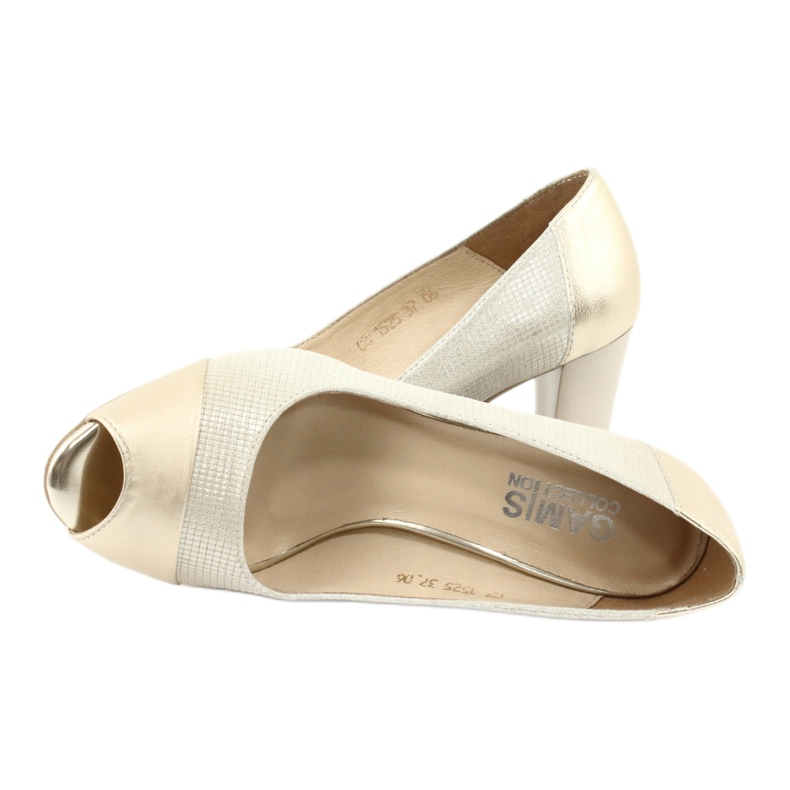 A transzfer nyitott orrú Gamis 1525 bézs aranysárga 4