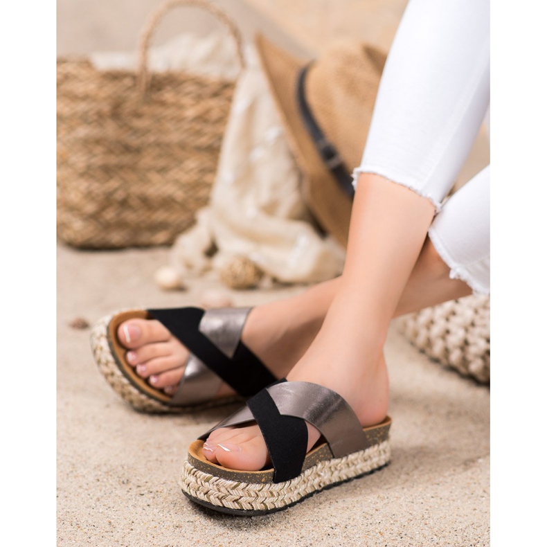 SHELOVET Papucs a platformon fekete szürke 2