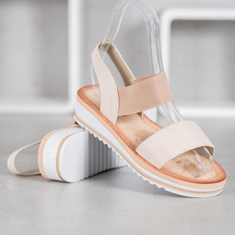 Mannika Velúr szandál a platformon barna 1