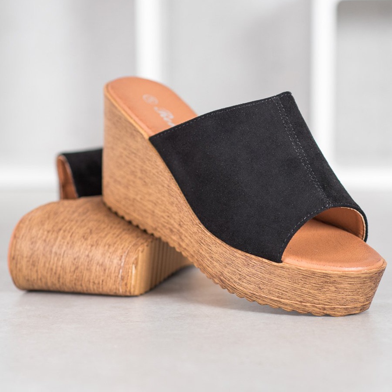 Renda Magas sarkú szandál fekete 1