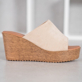 Renda Magas sarkú szandál barna 1