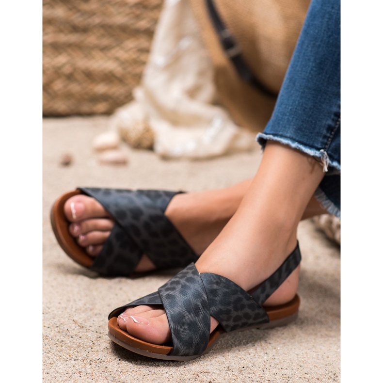 Kylie Foltos szandál fekete 1