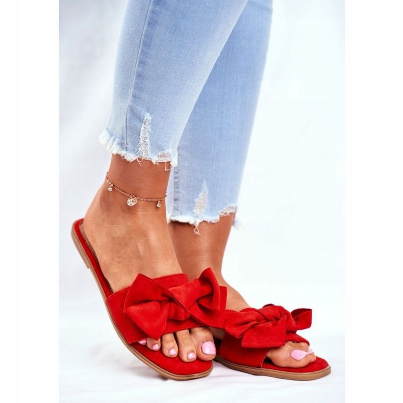 Malajzia női papucs piros masnival 1