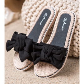 Anesia Paris Stílusos velúr papucs fekete 2